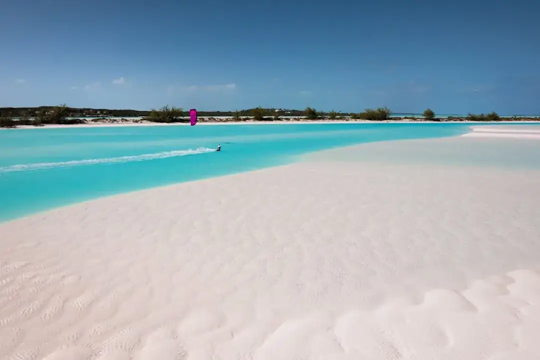 Bahamas's eSIM